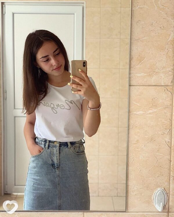 Сафия, 21, Пскове — анкета №2648430