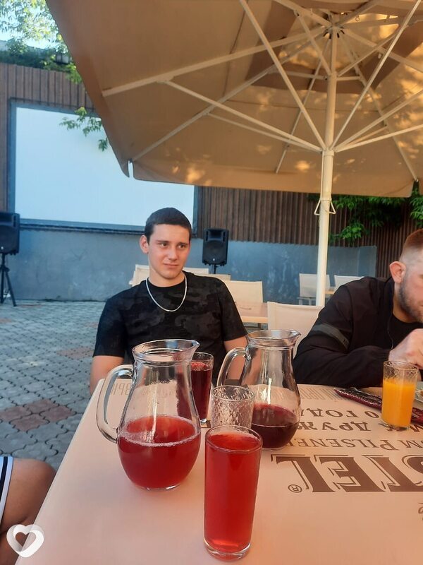 Кирилл, 22, Братске — анкета №2648532