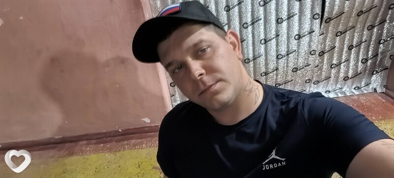 Иван, 28, Армавире — анкета №2648732