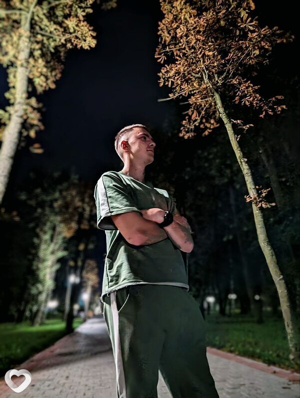Евгений, 21, Минске — анкета №2648738
