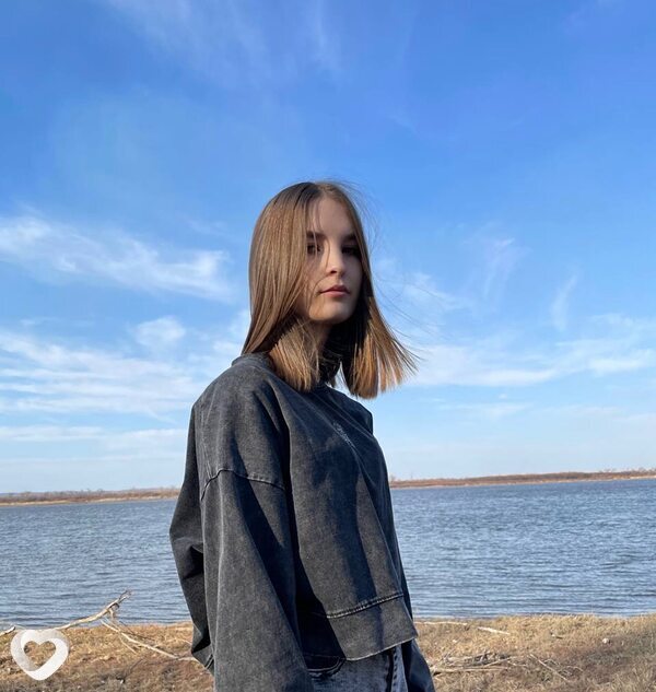 Алена, 20, Владивостоке — анкета №2648856