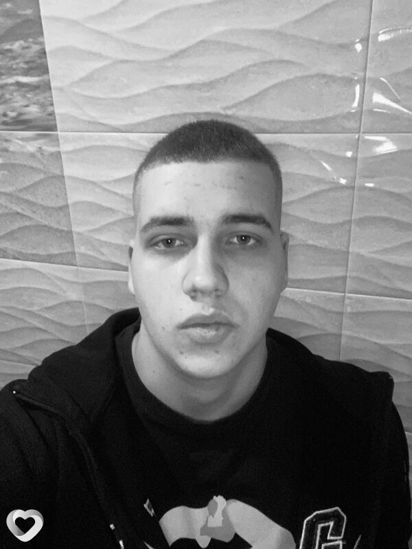 Дмитрий, 20, Нижнем Новгороде — анкета №2649102