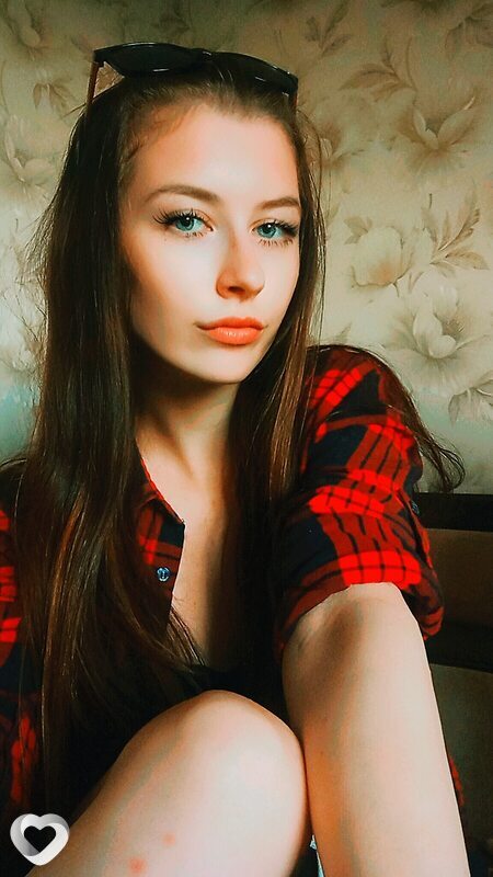 Танюша, 21, Череповце — анкета №2649955