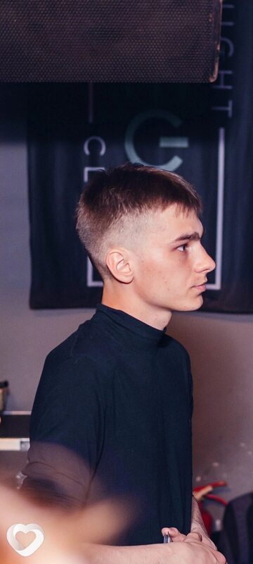 Александр, 23, Барнауле — анкета №2649744