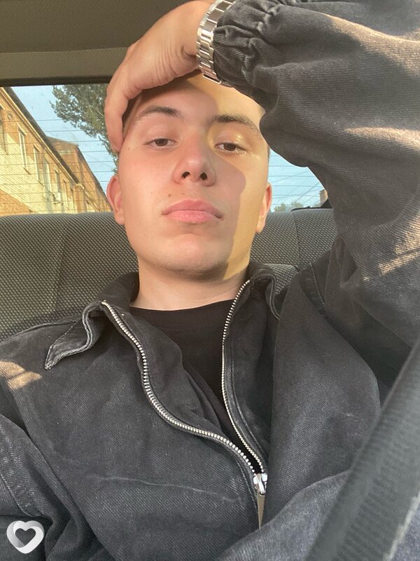 Егор, 21, Саратове — анкета №2649891