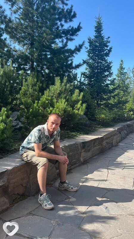Кирилл, 21, Горно-Алтайске — анкета №2649894