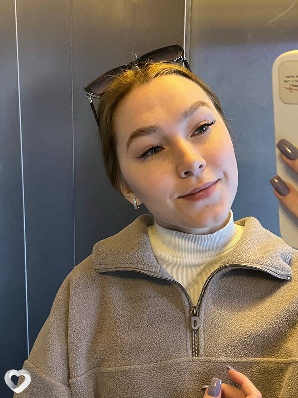 Арина, 20, Первоуральске — анкета №2649798