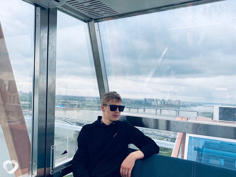 Тёма, 20, Новосибирске — анкета №2650320