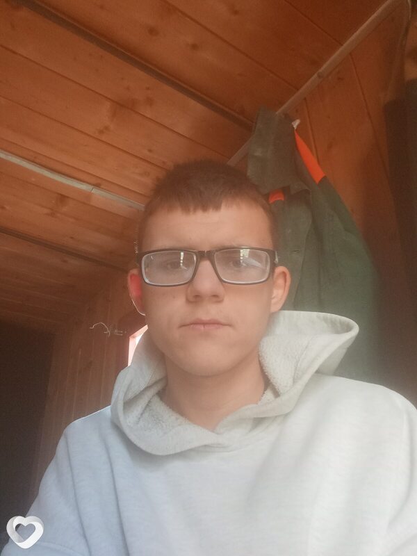 Дима, 19, Гродно — анкета №2650366