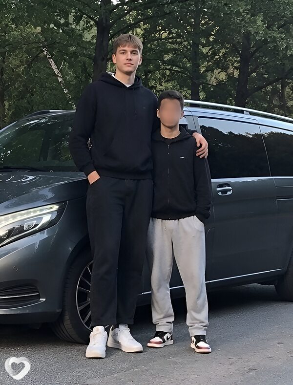 Miky, Гамбург