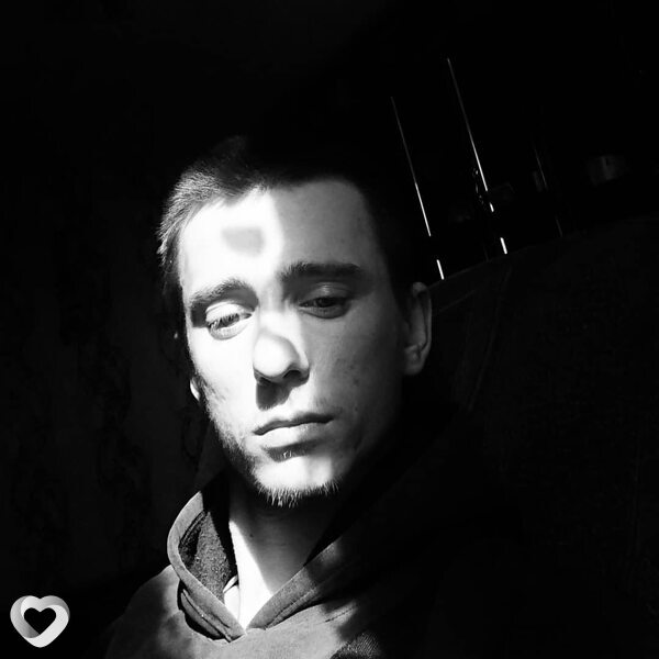 Артём, 27, Петрикове — анкета №2651391