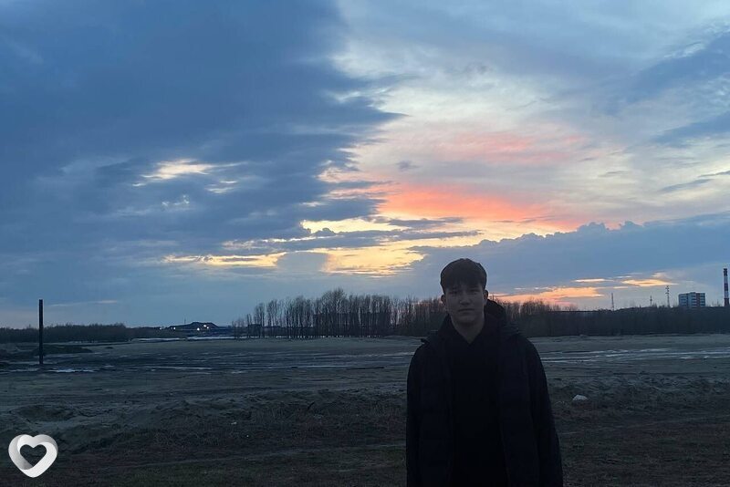 Влад, 19, Нефтеюганске — анкета №2651871