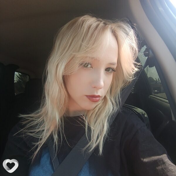 Екатерина, 19, Томске — анкета №2651779