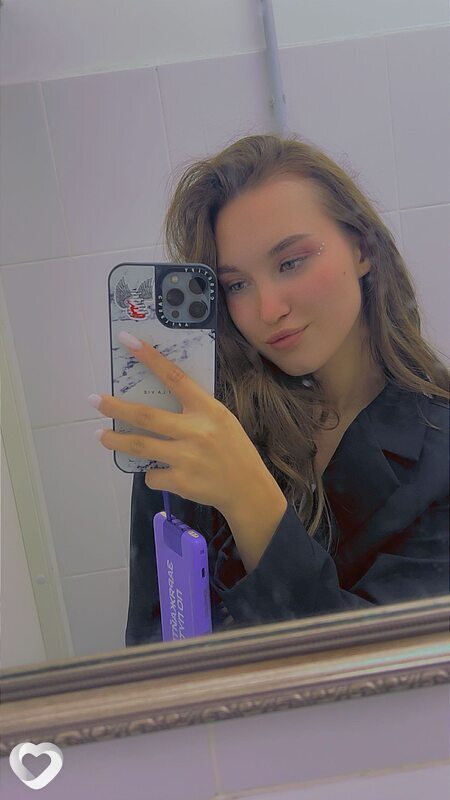 Оксана, 21, Екатеринбурге — анкета №2652359