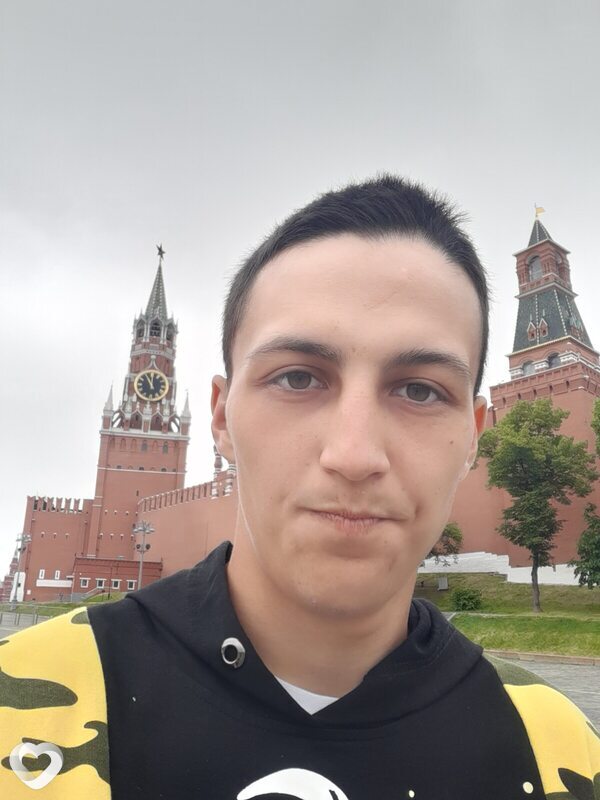 Эдуард, 23, Магнитогорске — анкета №2653808
