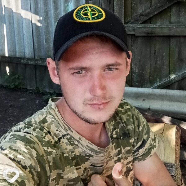 Влад, 24, Киеве — анкета №2652699