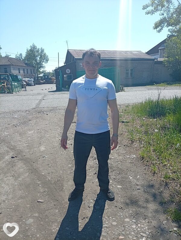 Юрий, 35, Минусинске — анкета №2653075