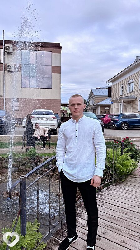 Иван, 26, Вологде — анкета №2653425