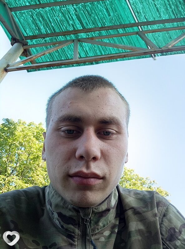Виталий, 22, Донецке — анкета №2653188