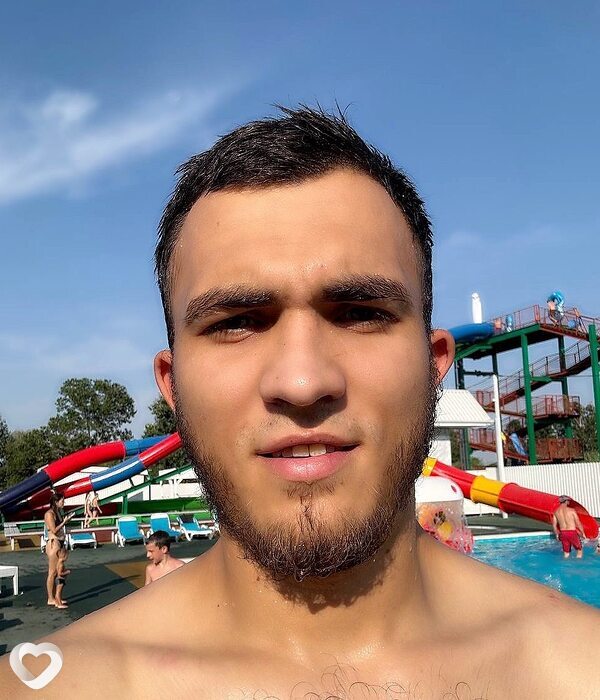 Maks, 26, Новокуйбышевске — анкета №2654349