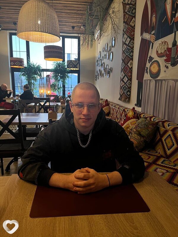 Павел, 22, Челябинске — анкета №2654445