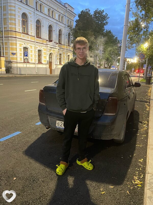 Александр, 20, Перми — анкета №2654538