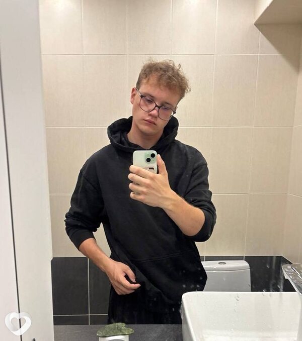 Кирилл, 21, Хабаровске — анкета №2654768