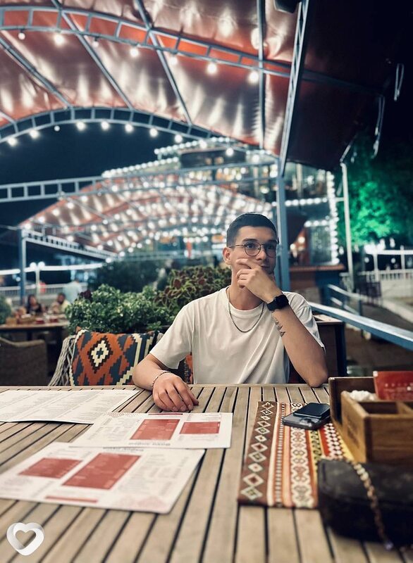 Павел, 25, Гатчине — анкета №2655678