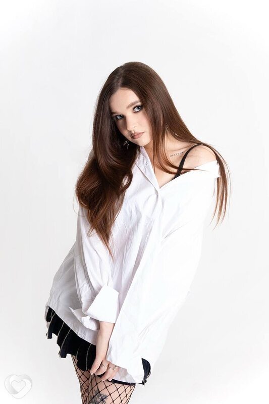 Александра, 19, Новокузнецке — анкета №2657172
