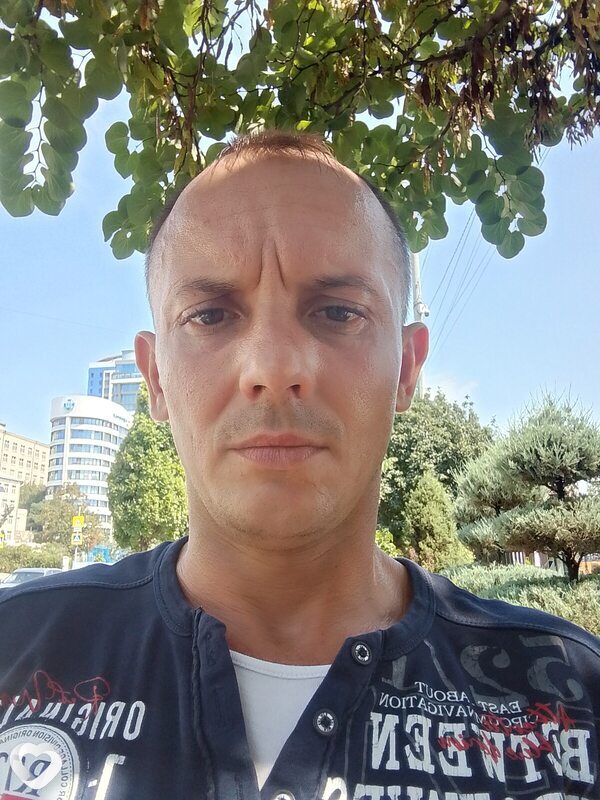 Геннадий, 37, Ростове-на-Дону — анкета №2657315