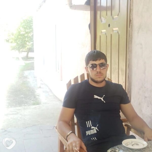 Артем, 21, Казани — анкета №2657398