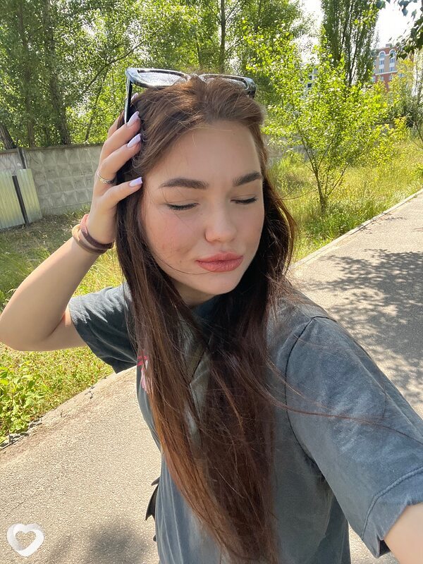 Кристина, 20, Киеве — анкета №2657417