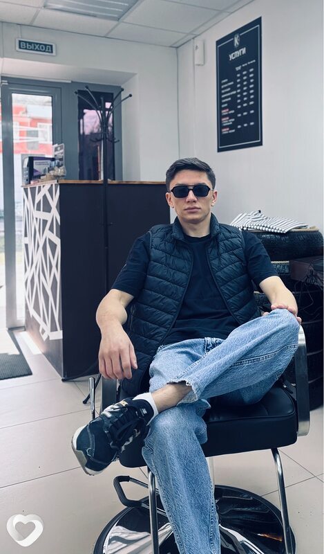 Илхом, 27, Екатеринбурге — анкета №2657836