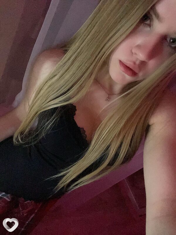 Анна, 19, Минске — анкета №2658157