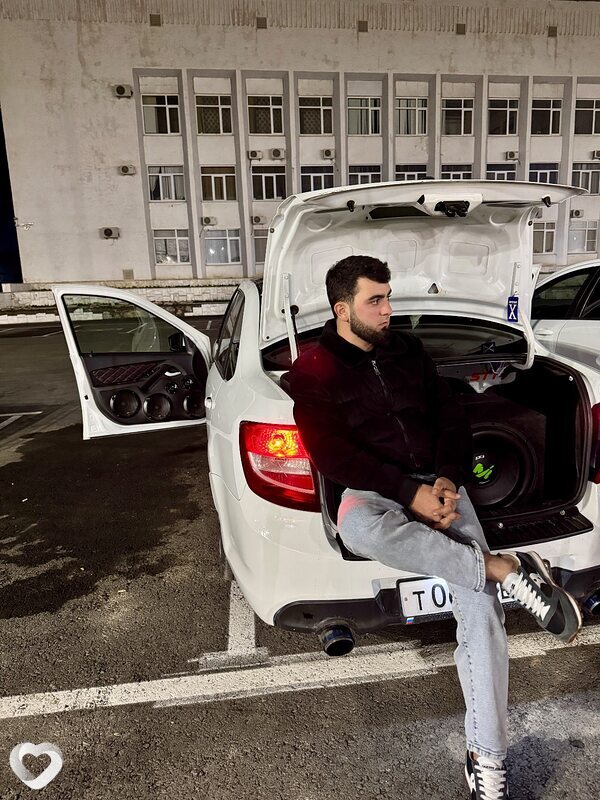 Рустам, 25, Санкт-Петербурге — анкета №2658201