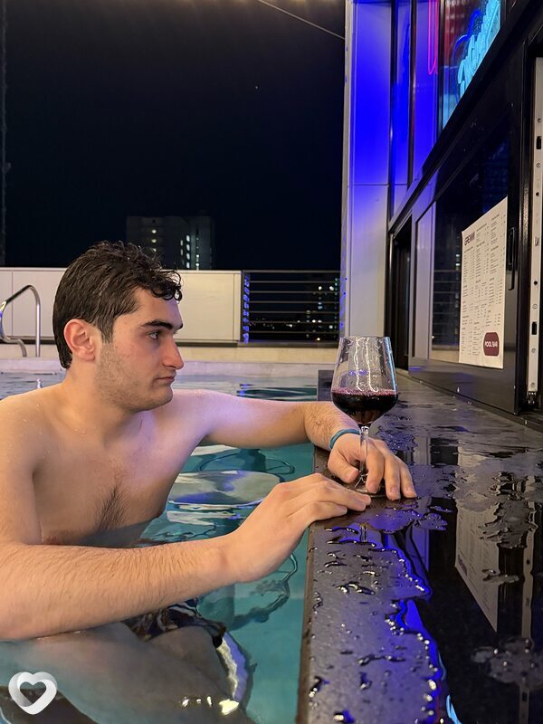 Hebib, 21, Москве — анкета №2658258
