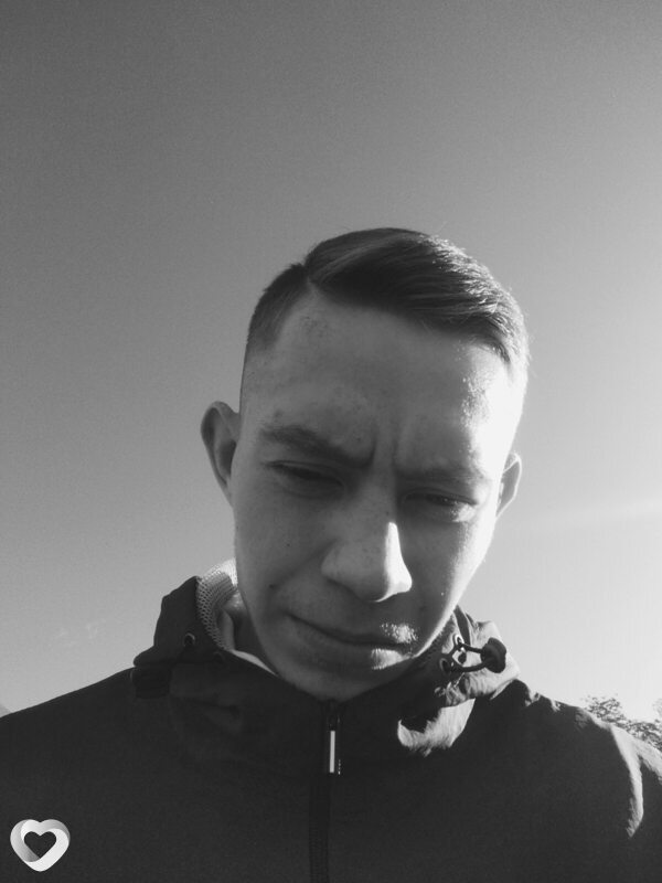 Александр, 21, Нижнем Тагиле — анкета №2658305