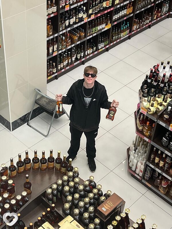 Илья, 21, Санкт-Петербурге — анкета №2658378