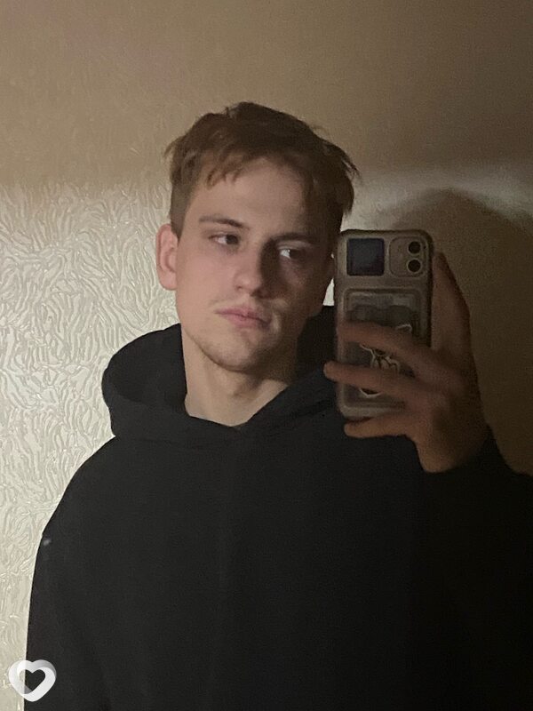 Денис, 21, Тамбове — анкета №2658778