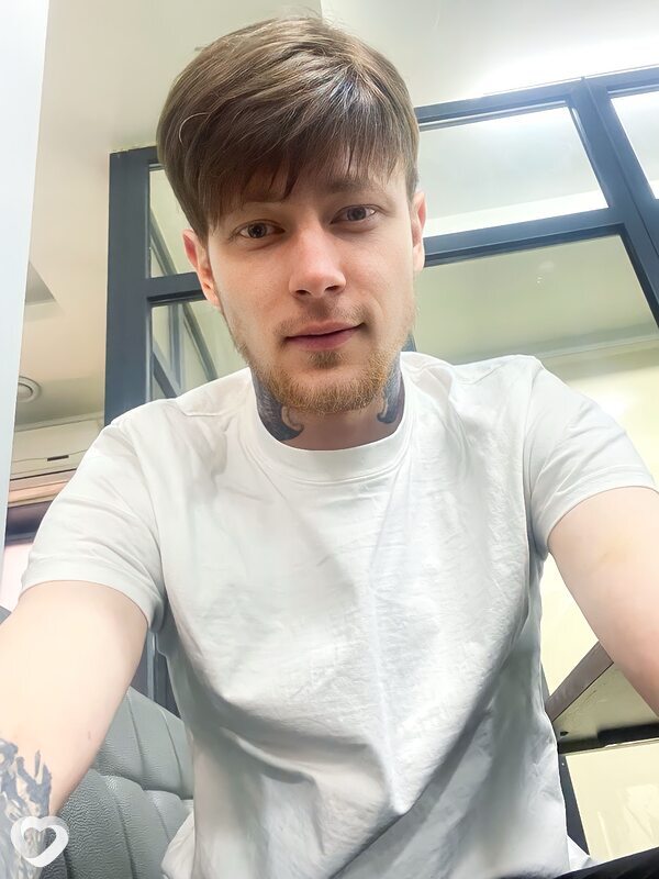 Витя, 28, Алматы — анкета №2659726
