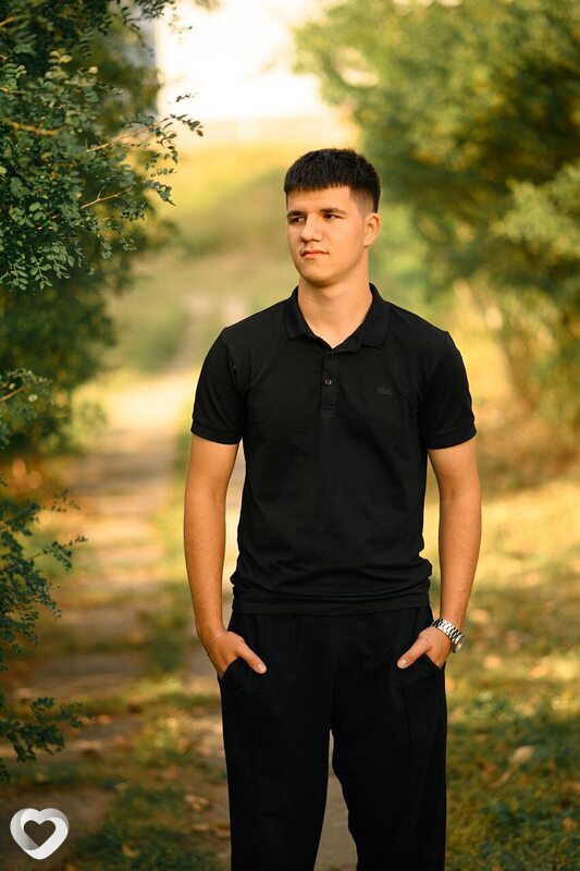 Валентин, 19, Усть-Илимск — анкета №2659867