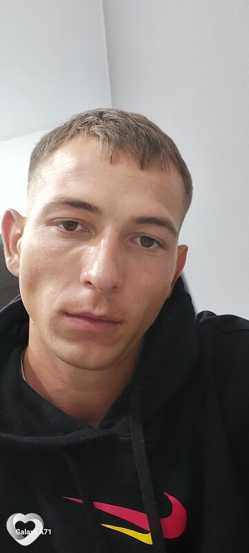 Александр, 26, Вольске — анкета №2659899