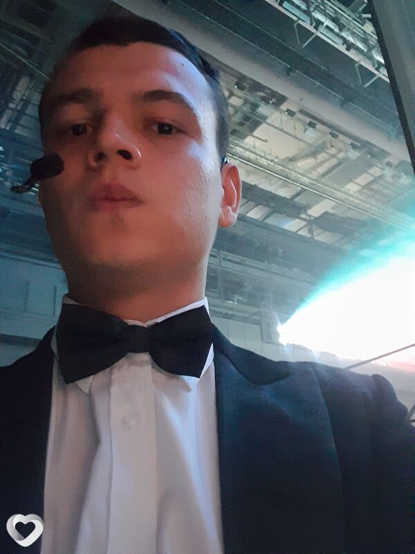 Виктор, 24, Батуми — анкета №2659935