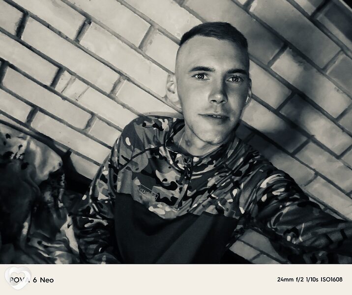 Миша, 26, Ростове-на-Дону — анкета №2661616