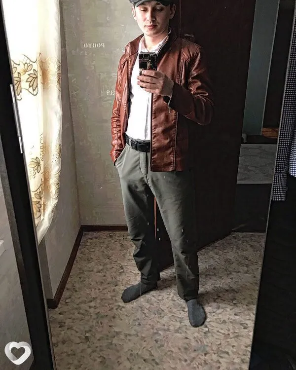 Миша, 27, Барнауле — анкета №2662374