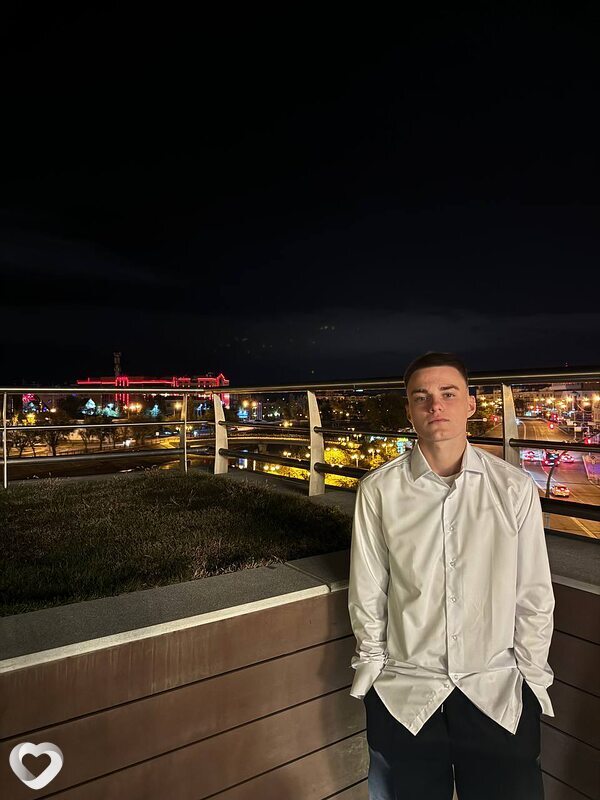 Алексей, 19, Астрахани — анкета №2662569