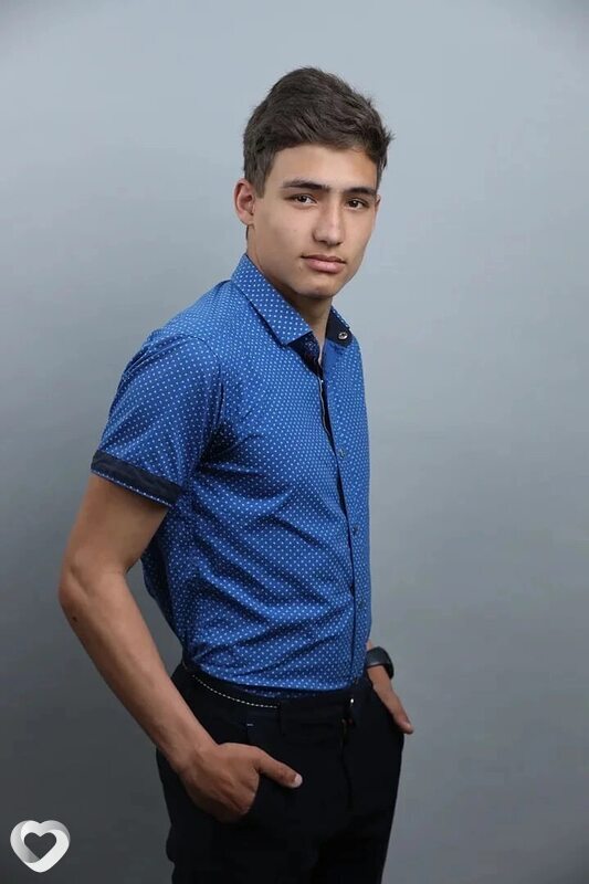 Эдуард, 21, Иркутске — анкета №2662855