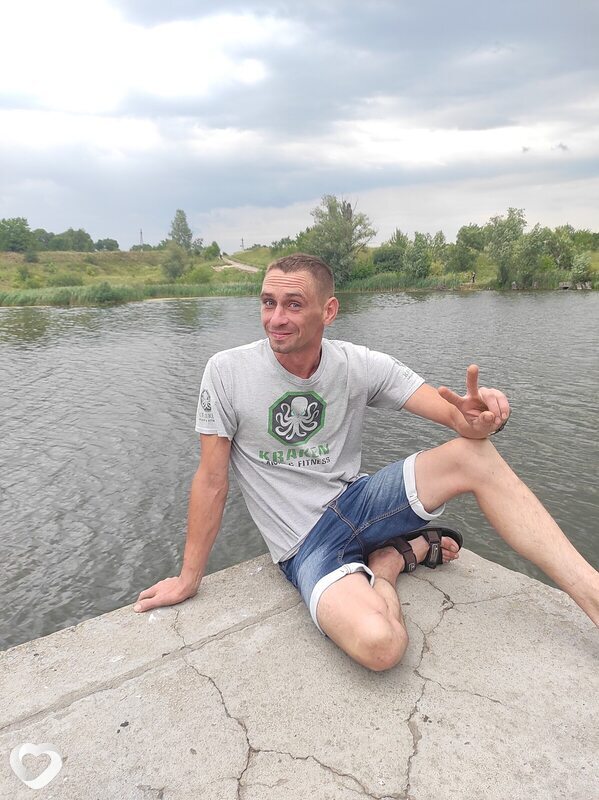 Ярик, 37, Конотопе — анкета №2663118