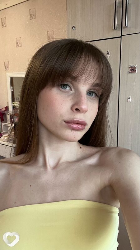 Ирина, 21, Санкт-Петербурге — анкета №2663483