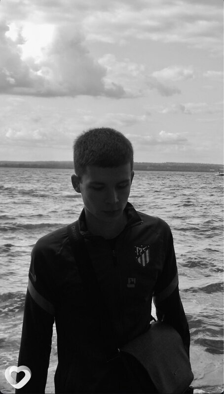 Дмитрий, 19, Минске — анкета №2663819